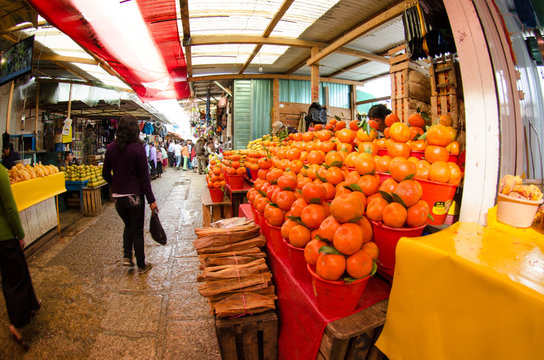 Scenes of a mexican indigenous market, Chiapas, Mexico.