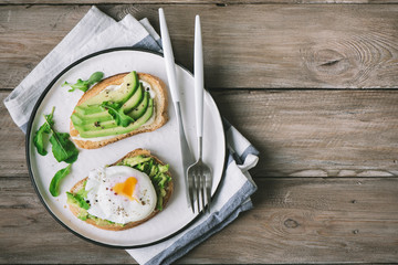 Avocado Sandwiches with Poached Egg