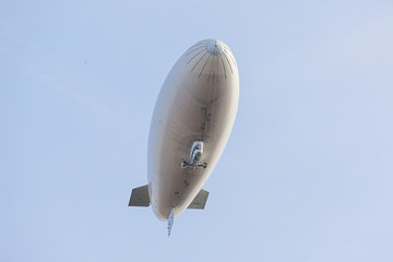 Zeppelin am Himmel © Schemken