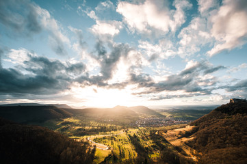 Sonnenuntergang &uuml;ber der Neuffener Toskana