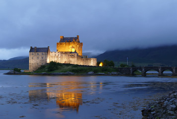 Scotland, Eilean Donan Castle in Loch Duich
