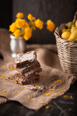 sweet dessert composition