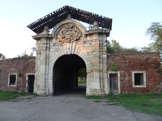Fototapeta na wymiar Gate of Carlo VI - historical gate