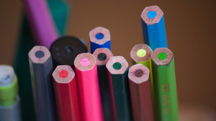 Crayons de bureau