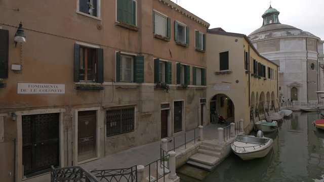 Fondamenta de le Colonete