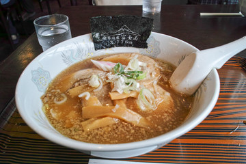 真夏の富士山ラーメン