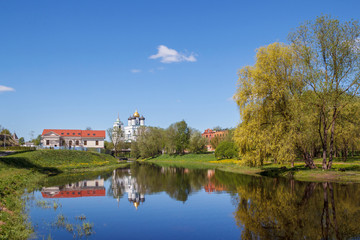 Fototapeta na wymiar View from afar to the Trinity Cathedral in the Pskov Kremlin