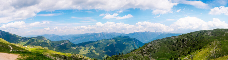 View over Lake Ga rda, Italian Alps