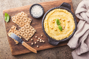 Healthy Homemade Creamy Hummus