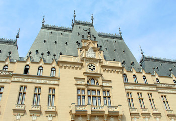 Fototapeta na wymiar The Palace of Culture, Iasi, Romania