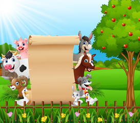 Blank sign paper with happy animals