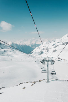 Ski lift and mountaines