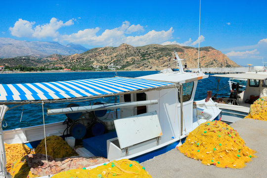 Bateaux de pêche port d'Agia Galini en Crète