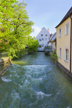 Landsberg am Lech mit dem M&uuml;hlbach