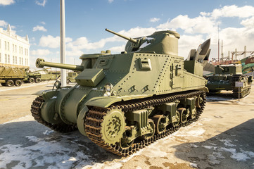 Fototapeta na wymiar боевой танк периода второй мировой войны, Россия, Екатеринбург 