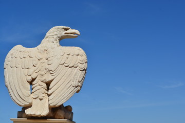 Eagle on top of Haifa facing right