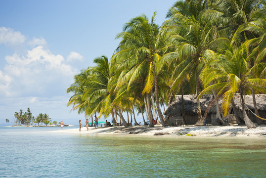 Isla, para&iacute;so, ed&eacute;n, puesta de sol palmeras, Guna Yala, Kuna Yala, San Blas, Panam&aacute;, Caribe
