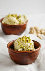 pistachio ice cream homemade