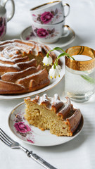 banana cake, bread