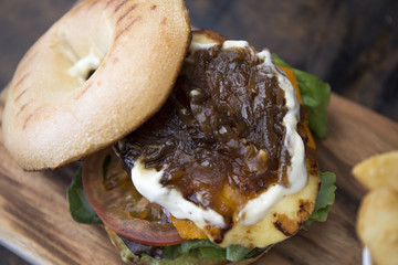 Bagle Burger on the woodboard