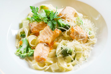 pasta with salmon