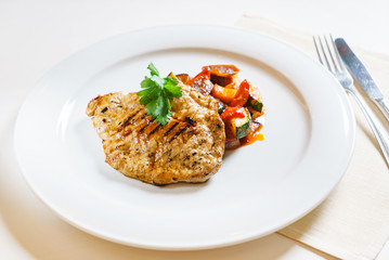 steak with roasted vegetables