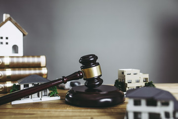 住宅問題と裁判