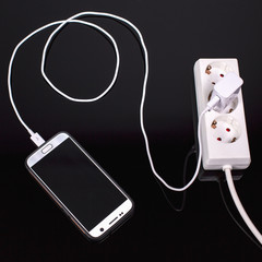 Telefon aufladen, Stromkabel