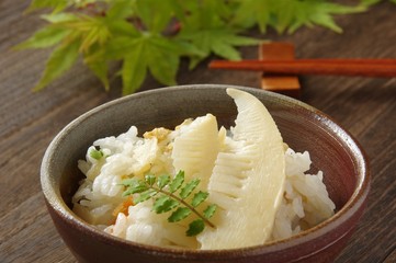 筍ご飯　日本料理