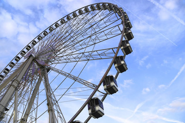Fototapeta na wymiar The Big Wheel in Paris, France