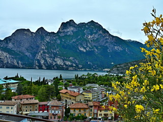 Fototapeta na wymiar Italy-view on the Torbole and lake Garda