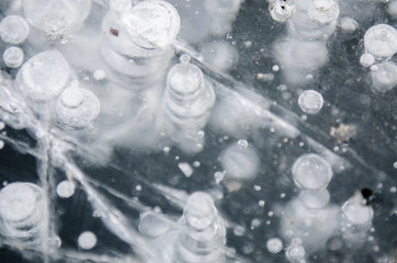 eis auf dem Kanal
