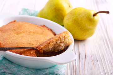 Pear spicy pudding