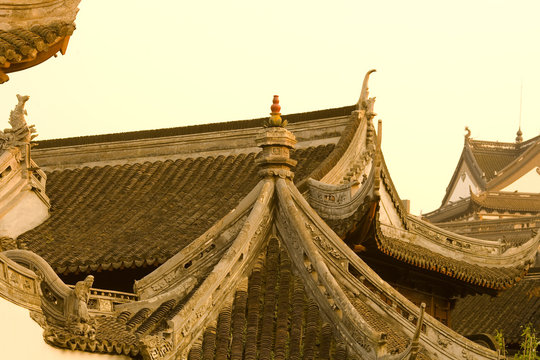 Detail of roofs at Yuyuan Gardens (Yu Garden), Shanghai, China, Asia