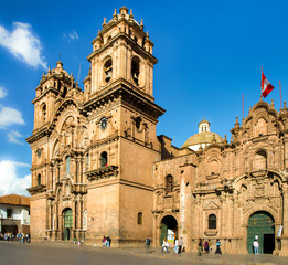 Fototapeta premium Church of the Company of Jesus at Plaza de Armas in Cuzco, Peru.