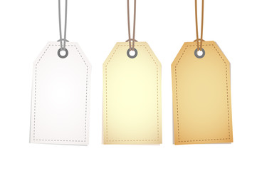 drei papieretiketten blanko