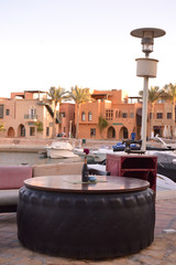 декоративный стол