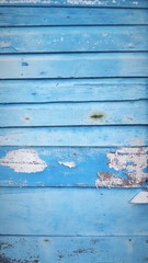 Fototapeta premium blue wall an white