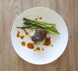 Filet Mignon with Mashed Potatoes and Asparagus