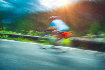 Naklejka premium Cyclist in motion