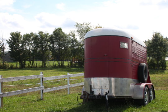 Red Horse Trailer