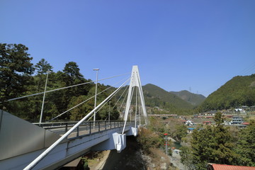 川井奥多摩大橋と青梅線