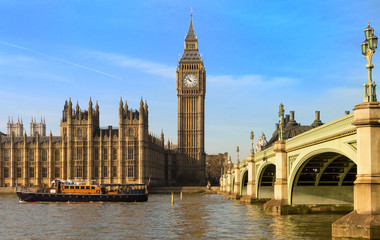 Fototapeta na wymiar The Big Ben and Westminster Bridge in London.