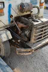 Motor eines Nutzfahrzeuges in Myanamar