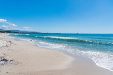White sand and turquoise water in Alghero
