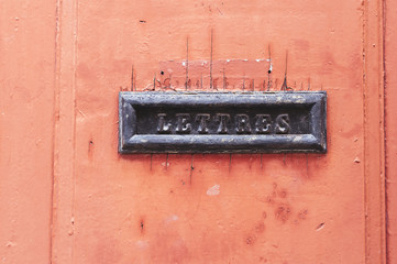 Boite au lettres en métal