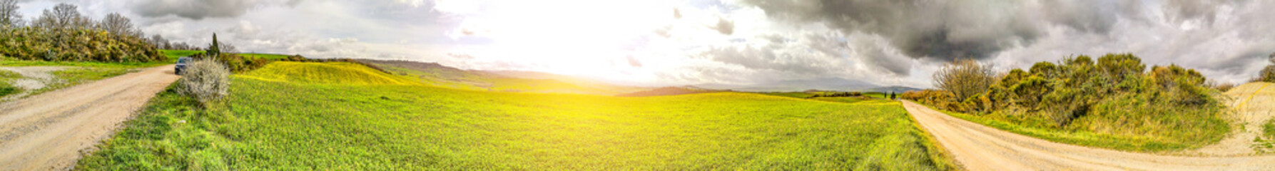 Obraz premium Spring phooto of tuscany landscape. 