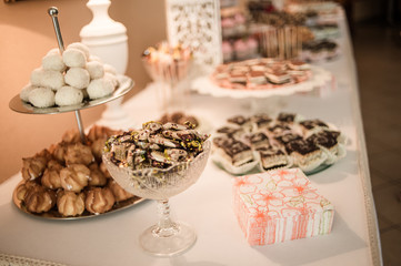 restaurant, food, cupcake