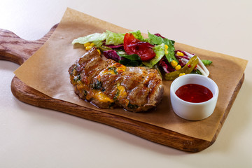 Grilled pork with cheese