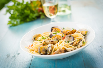 Spaghetti con vongole veraci, Mediterranean Cuisine